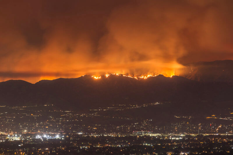 La Tuna fire in Los Angeles, CA (Creative Commons)